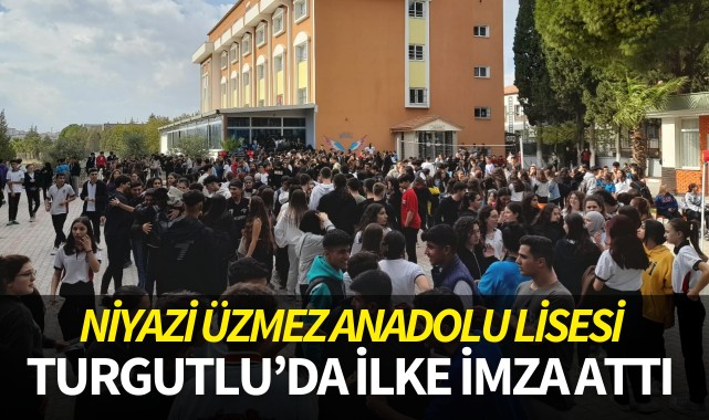 Niyazi Üzmez Anadolu Lisesi, bir ilke imza attı