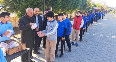 Ölümüyle Turgutlu'yu yasa boğan Ali Efe anısına lokma hayrı