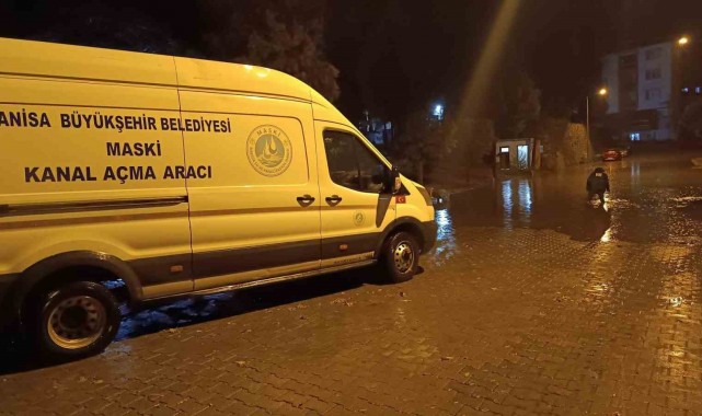 Sağanak yağışta MASKİ teyakkuzda kaldı