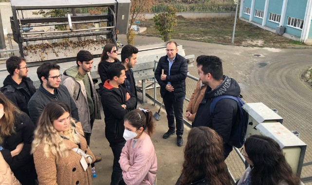 Celal Bayar Üniversitesi Tıp Öğrencileri  Atıksu Arıtma Tesisini gezdi