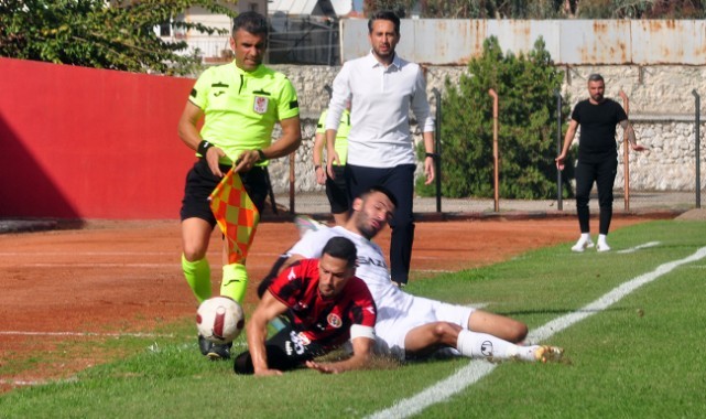 Turgutluspor evinde 3 puanı tek golle aldı