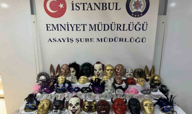 8 ilde sosyal medyada "müstehcen" paylaşım yapanlara operasyon: 19 gözaltı