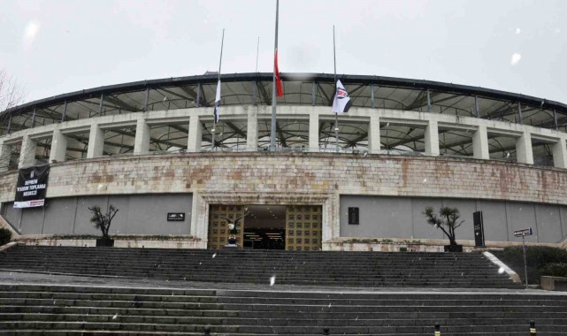 Beşiktaş, yeni stadında Fenerbahçe'ye kaybetmedi