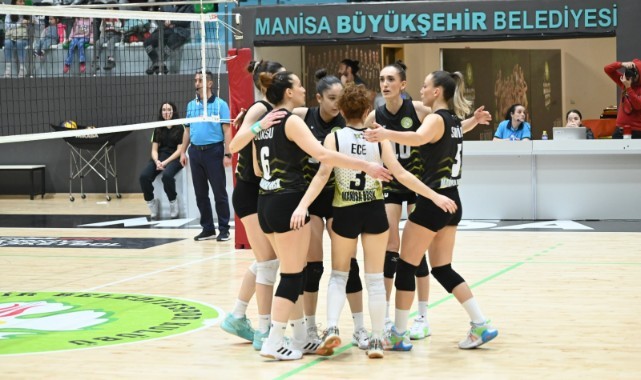 Büyükşehrin Sultanları,Arkas Spor'a set vermedi:3-0