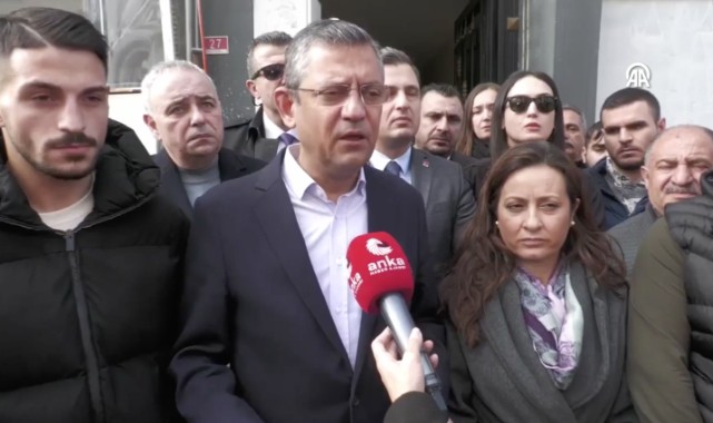 CHP Lideri Özel'den Manisa'da şehit er Budak'ın ailesine taziye ziyareti