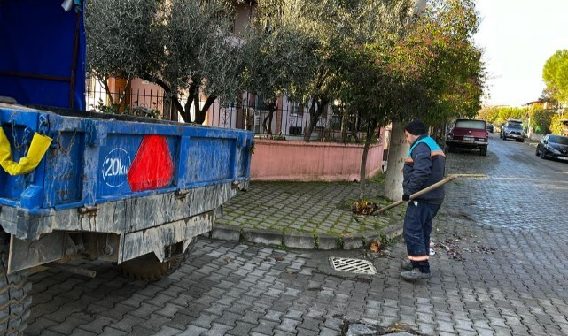 Turgutlu'nun o mahallesinde yağmursuyu ızgaraları temizlendi