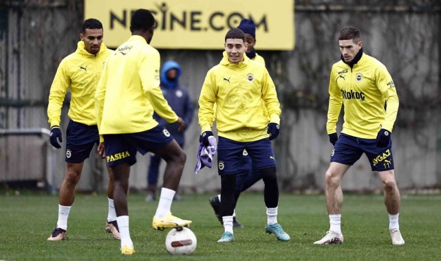 Fenerbahçe'de derbi mesaisi başladı