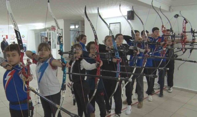 Genç okçulardan dünya çapında başarı!