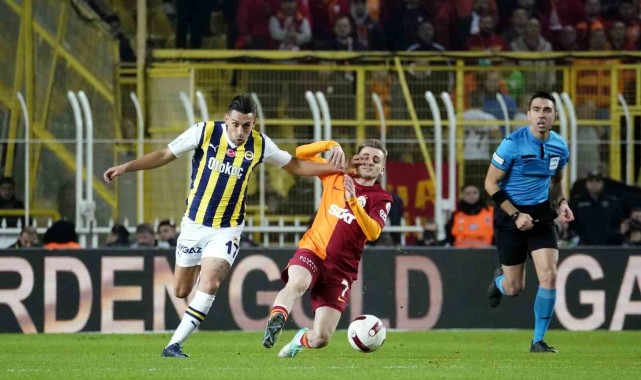İrfan Can Kahveci cezalı duruma düştü