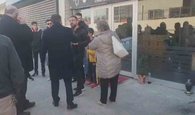 İş hanı ile arsa sahibi karşı karşıya geldi, 25 esnaf iş yerlerinden çıkarıldı