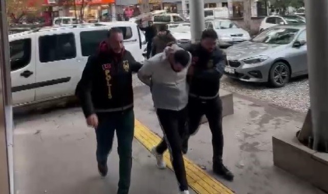 İş yerini kurşunlayan şüpheli cinayet ve 9 ayrı suçtan aranıyormuş!