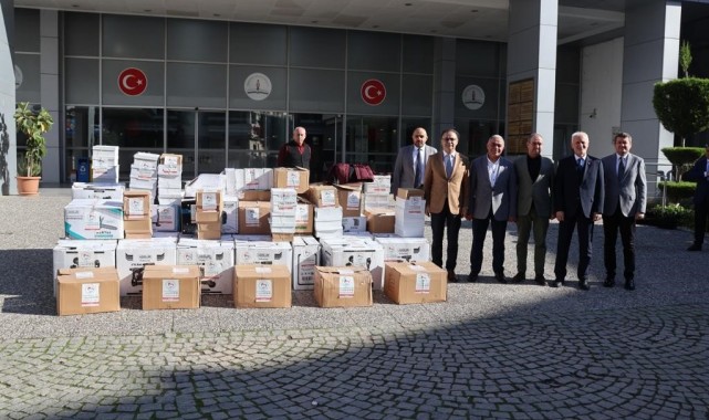 İzmir'de yetim öğrenciler için yardım paketi hazırlandı