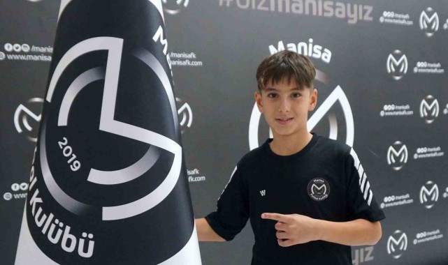 Manisa FK Akademisi genç yeteneği bünyesine kattı