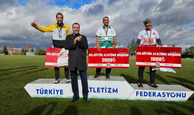 Manisalı Ahmet Bayram,Ankara'dan madalya ile döndü!