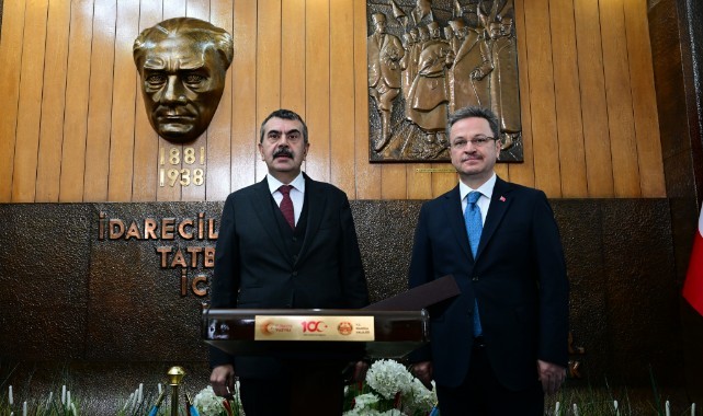 Milli Eğitim Bakanı Tekin Manisa'da