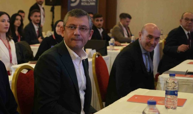 Özel: "Belediye başkanlarının hiçbirisi, 'acaba durumum riskte mi' diye düşünmesin"