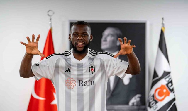 Süper Lig'de sadece 12 dakika oynadı, kadro dışı kaldı