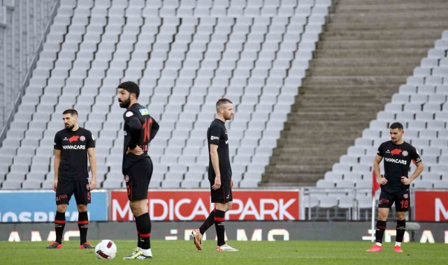 Trendyol Süper Lig: Fatih Karagümrük: 0 - Gaziantep FK: 3