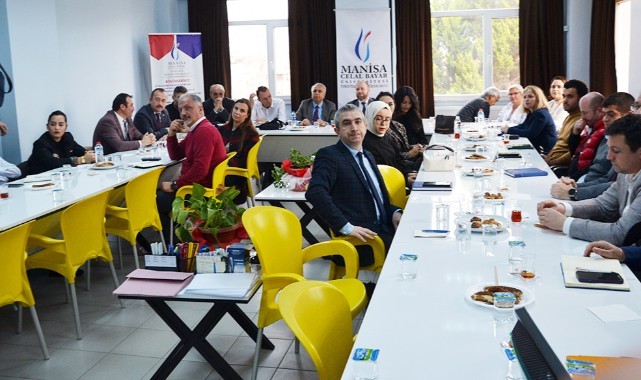 Turgutlu Meslek Yüksekokulunda 'Endüstri Danışma Kurulu' toplantısı yapıldı