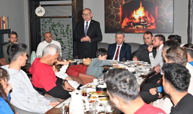 Akın'dan takıma: 'Sizlere inanıyor ve güveniyorum'