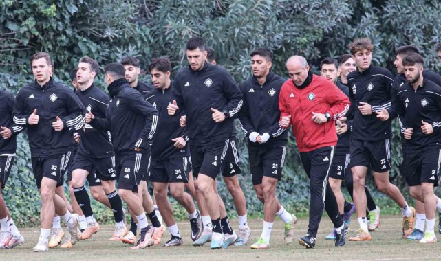 Altay'da gündem yine boykot