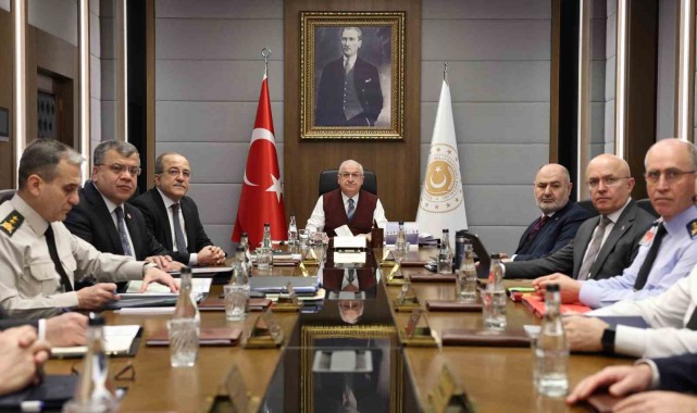 Bakan Güler: "78 hedef imha edildi, 77 terörist etkisiz hale getirildi"