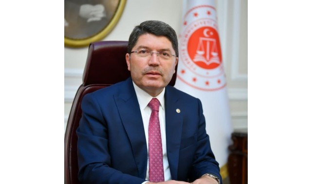 Bakan Tunç: "Hukuk devletinin de olmazsa olmaz şartı bağımsız ve tarafsız yargıdır"