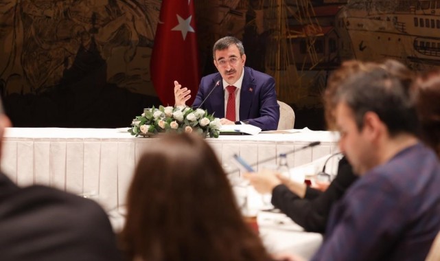 Cumhurbaşkanı Yardımcısı Cevdet Yılmaz'dan emekli maaşı açıklaması