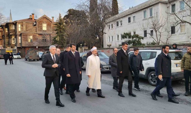 Diyanet İşleri Başkanı Erbaş: "Sadece camiler değil kiliseler, diğer sinagoglar her zaman dokunulmazdır bizim inancımıza göre"