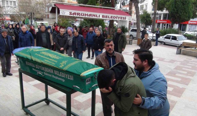 Eski erkek arkadaşı tarafından öldürülen genç kız toprağa verildi
