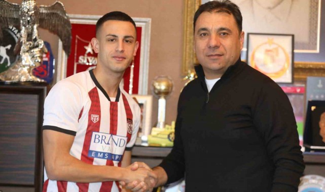 Fenerbahçe, Bartuğ Elmaz'ı Sivasspor'a kiraladı