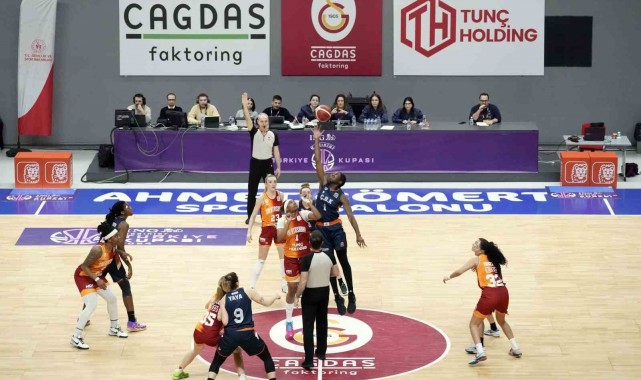 Galatasaray, kupaya veda etti