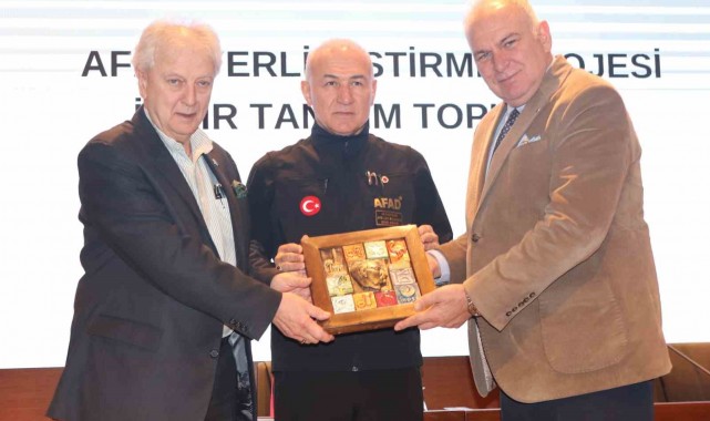 İzmir'de 'AFAD yerlileştirme projesi' konuşuldu
