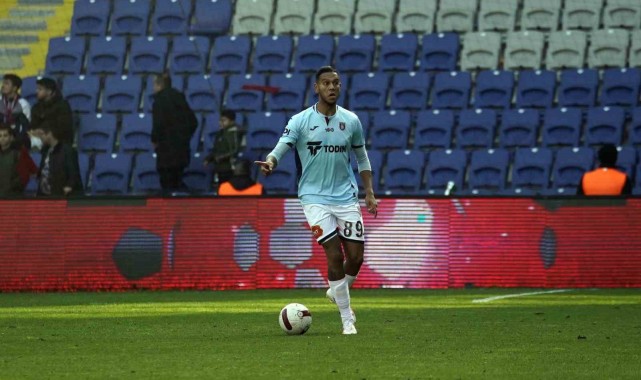 Josef de Souza, ilk maçına çıktı