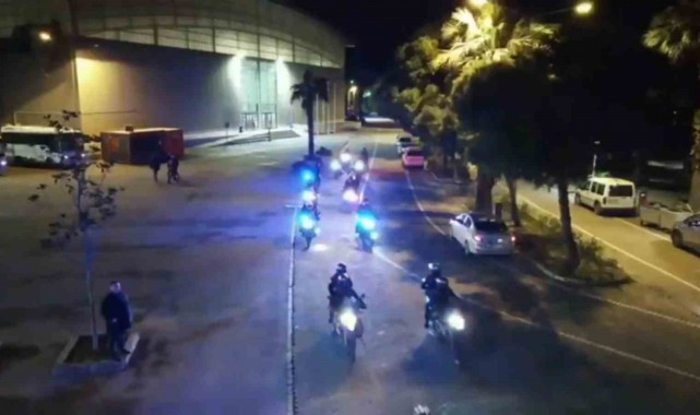 'Kalkan-9 Operasyonu'nda 11 göçmen kaçakçılığı organizatörü ve 92 düzensiz göçmen yakalandı