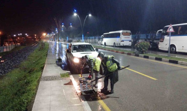 Sağanak yağış uyarısından sonra,MASKİ'den çalışma