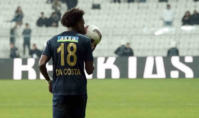 Trendyol Süper Lig: Beşiktaş: 1 - Kasımpaşa: 3