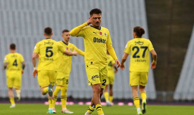Trendyol Süper Lig: İstanbulspor: 1 - Fenerbahçe: 4