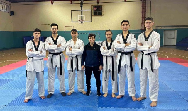 Yunusemreli taekwondocular Muğla biletini aldı