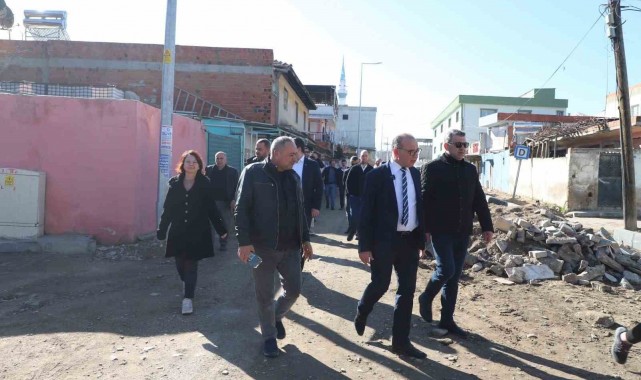 Başkan Akın devam eden yatırımları inceledi
