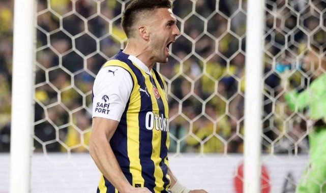 Dusan Tadic, 12. golüne ulaştı