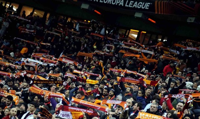 Galatasaray - Sparta Prag maçını 46 bin 802 seyirci izledi