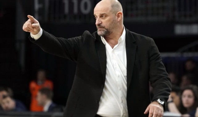 Galatasaray'da başantrenör görevden alındı!