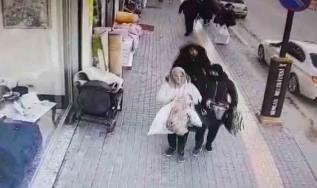 Kaşla göz arasında 5 bin lira değerindeki düdüklü tencereyi çaldılar