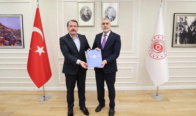 Memur-Sen Genel Başkanı Yalçın, Bakan Işıkhan ile görüştü