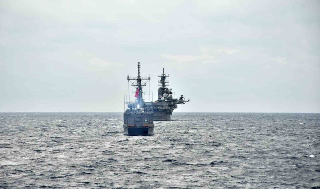 MSB: "Türk ve ABD Deniz Kuvvetleri Doğu Akdeniz'de ortak geçiş eğitimleri yaptı"