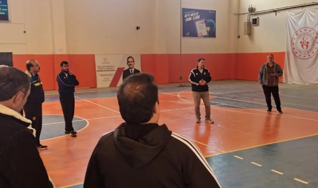Öğretmenlere 'Geleneksel çocuk oyunları' eğitimi
