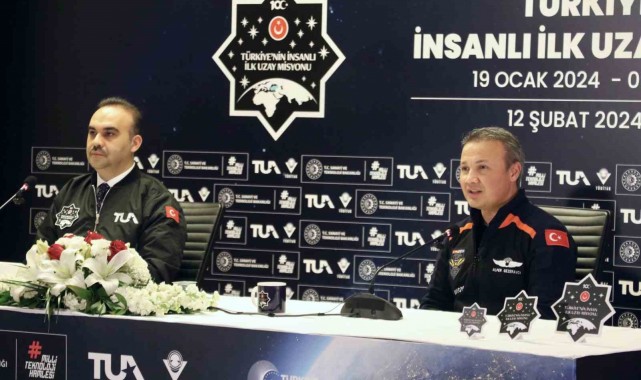 Türk astronot Gezeravcı: "Bu sadece bir başlangıçtı, bir yere varış hikayesi değildi"