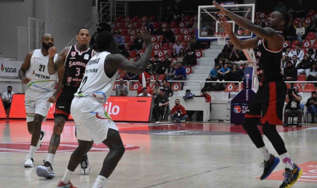 Türkiye Sigorta Basketbol Süper Ligi: Aliağa Petkimspor: 93 - Samsunspor: 83