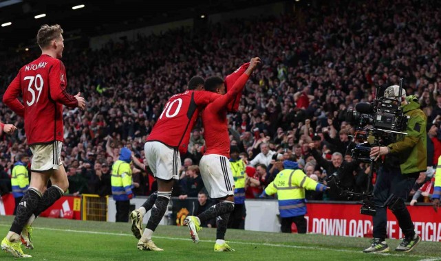 7 gollü FA Cup maçında Manchester United yarı finalde